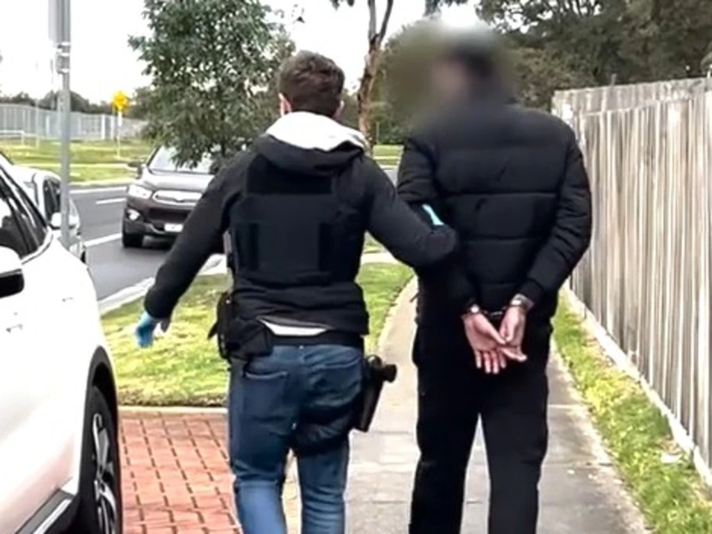 Indian immigrant ‘organised retail theft syndicate’ smashed in Melbourne